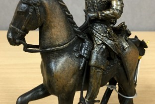 PAPO LOUIS XIV à cheval