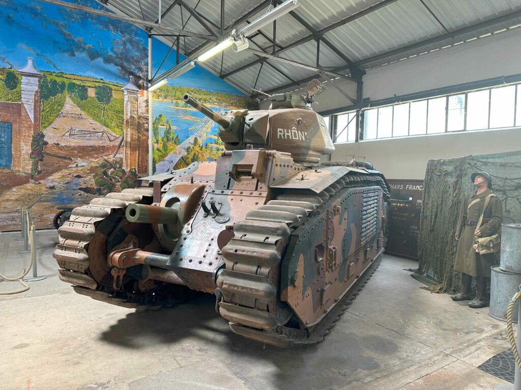 JRD. CHAR B1 bis. plâtre et farine (lot2) EUR 80,00 - FR